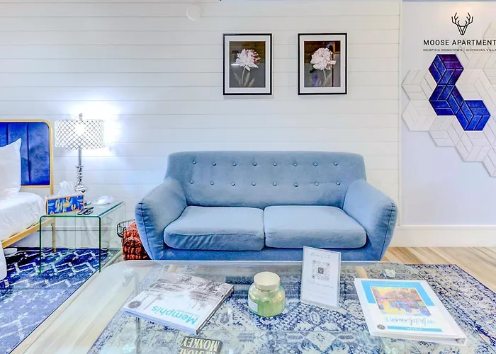 The Moose #3 - Modern Luxe Studio With Free Gated Parking & Wifi