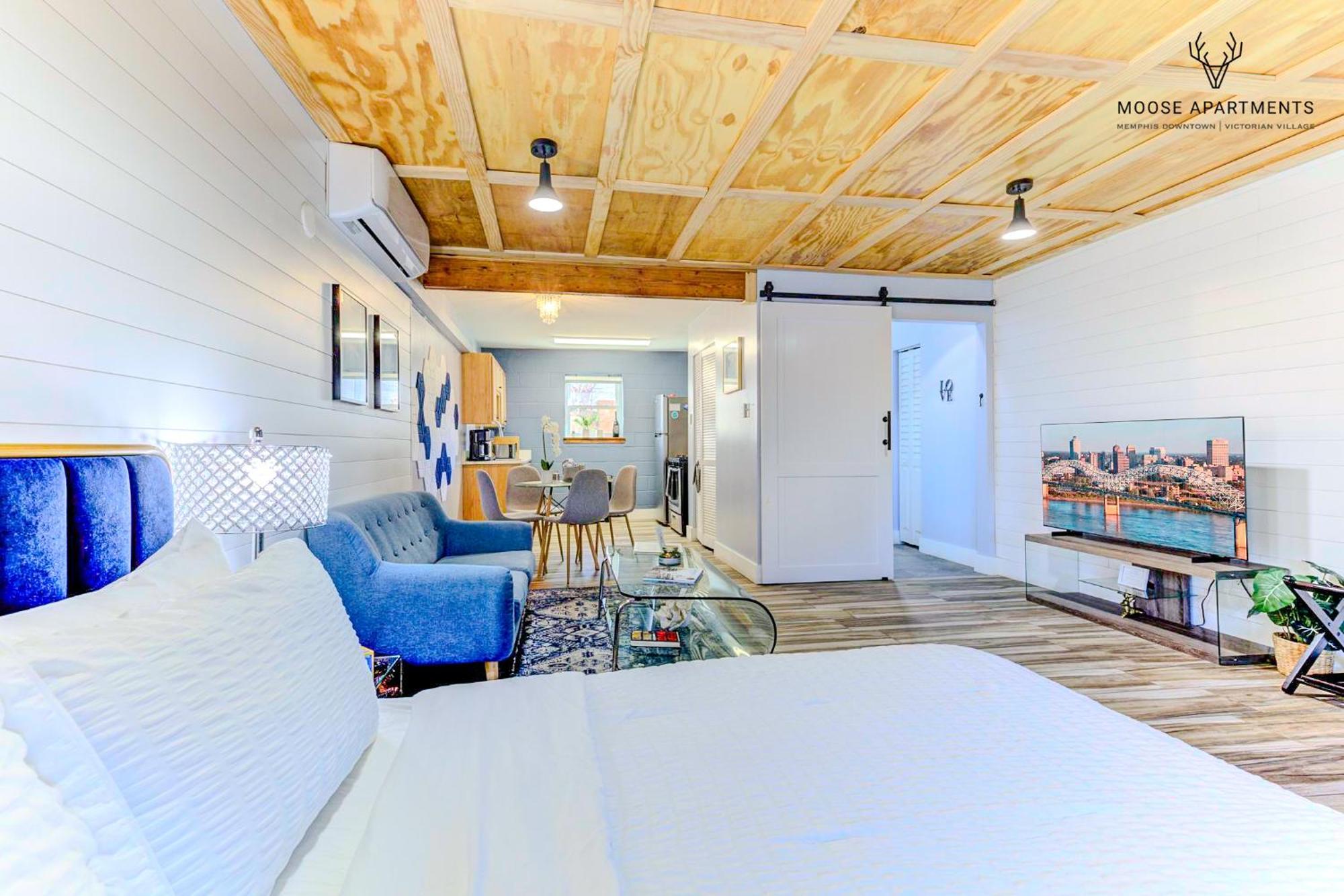 Apartment The Moose #3 - Modern Luxe With Free Gated Parking & Wifi *